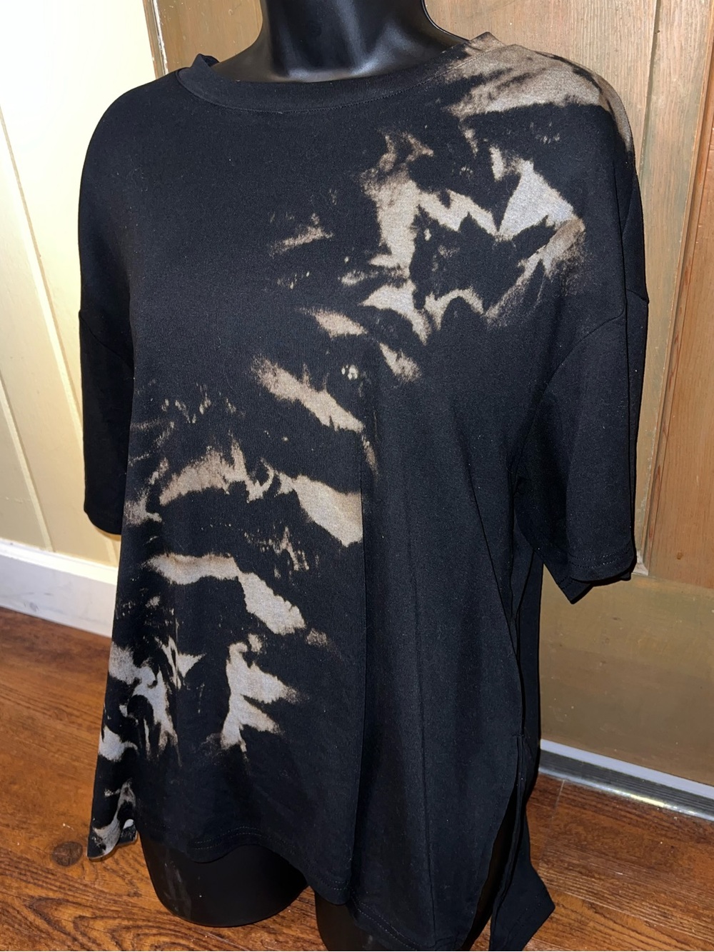 Black Oversized Bleach Dye Boxy Relaxed Fit Top Grunge Distressed Tie Dye Size M - Picture 4 of 8